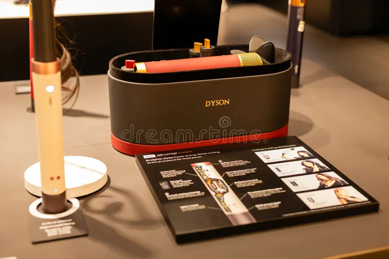 singapore-january-display-features-dyson-hair-styling-tools-inside-sleek-box-event-showcases-design-technology-behind-433619880 washer - Image 1